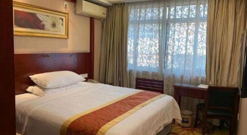 Hotel Vienna Sh Wildlife Park Station 4*
